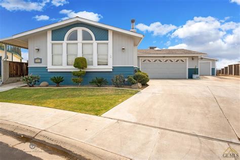 Gated Community - Bakersfield, CA Home for Sale. . Mobile homes for sale in bakersfield